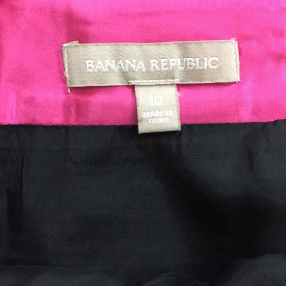 Banana Republic Fluted Silver Mini Skirt Size 10 - Picture 4 of 7